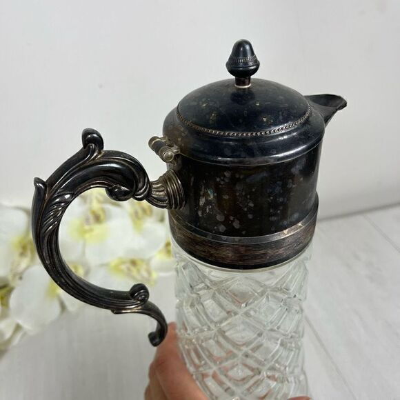 Large Silver Plate Cut Clear Glass Serving Pitcher Carafe - Picture 4 of 13